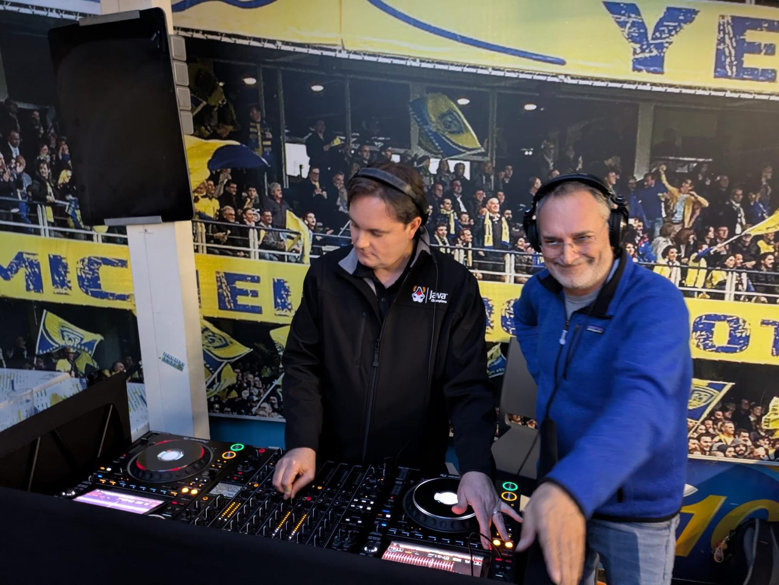 DJ with David Pilato